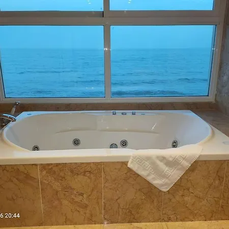 La Perla Playa Benalmadena
